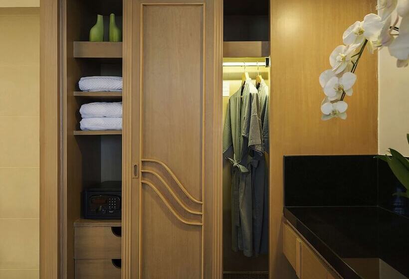 سوییت, Grand Mercure Bangkok Atrium