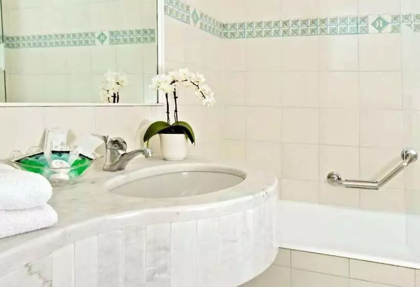 Standard-huone Pohjakerros, Grand Hotel Riviera