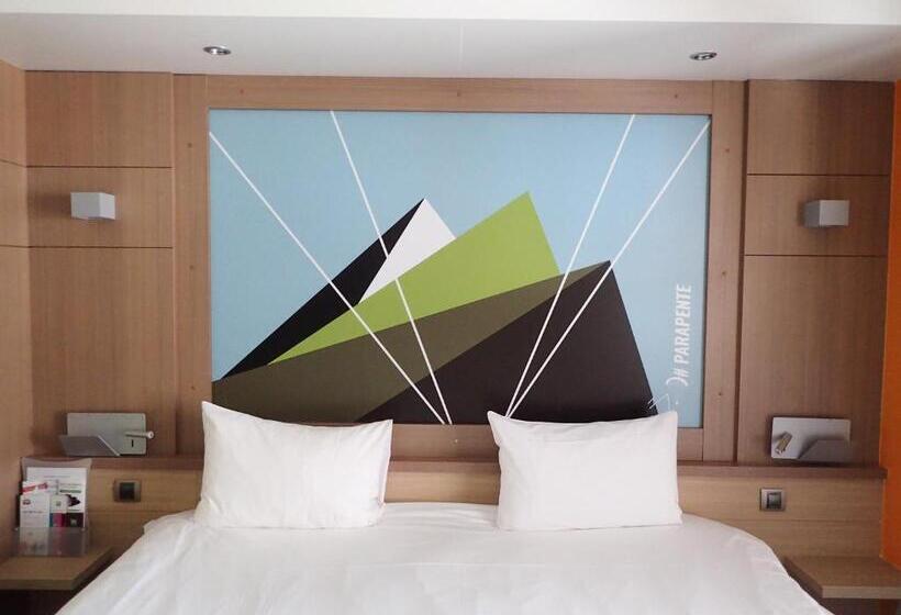 Номер Стандарт Двуспальная Кровать, Ibis Styles Annecy Centre Gare