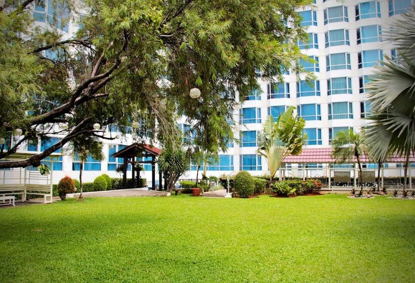 デラックスルーム, Millennium Hotel Sirih Jakarta