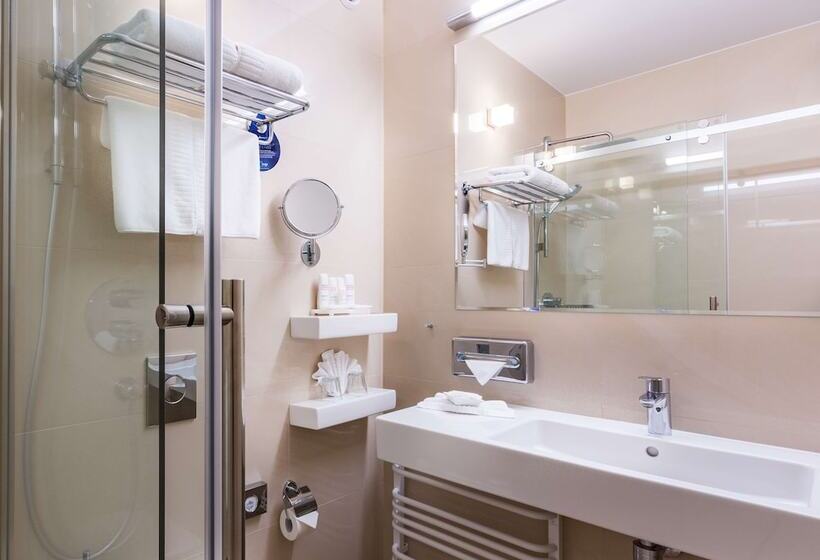 غرفة سوبيريور, Radisson Blu , Szczecin