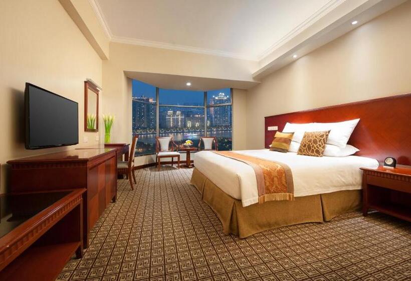 스탠다드 룸 킹사이즈 침대, Ramada By Wyndham Pearl Guangzhou Canton Fair Free Shuttle Bus