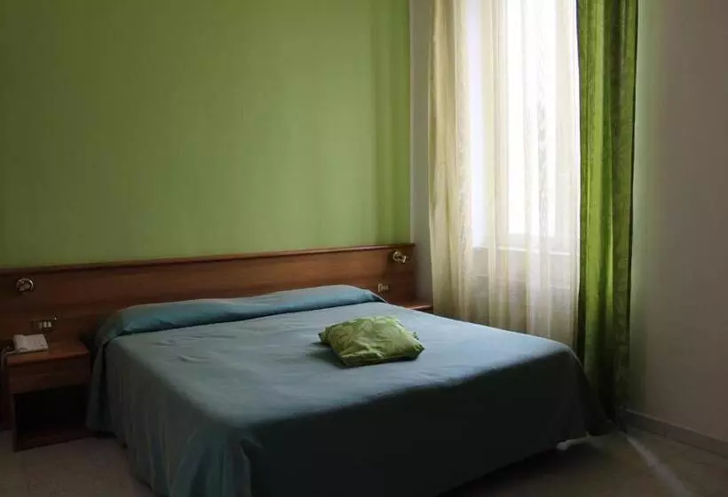 اتاق استاندارد یک نفره, Santa Marta
