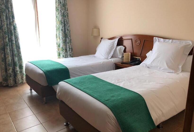 اتاق استاندارد, Soldeu Maistre