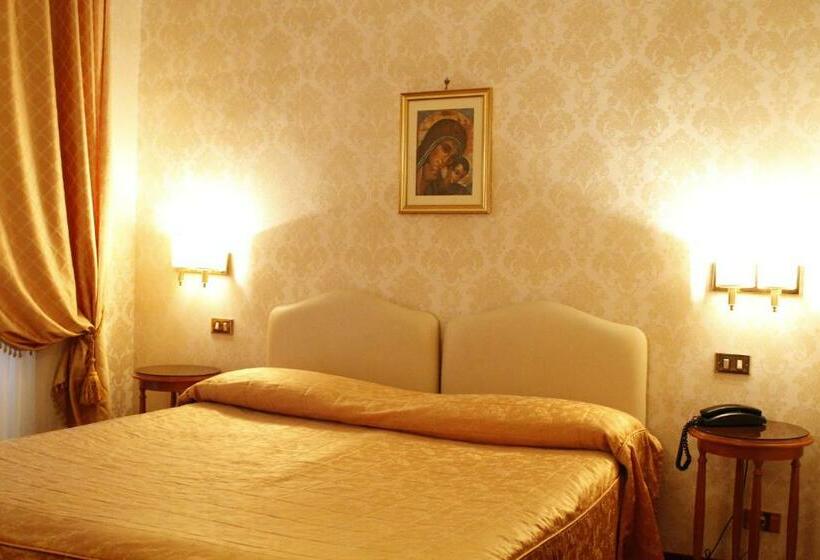 غرفة قياسية فردية, Torino