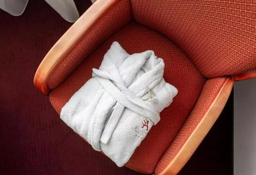 سوئیت رویال, Amberton Hotel Klaipeda