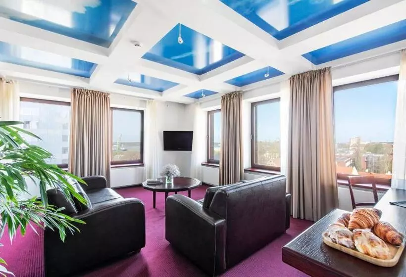 سوئیت رویال, Amberton Hotel Klaipeda