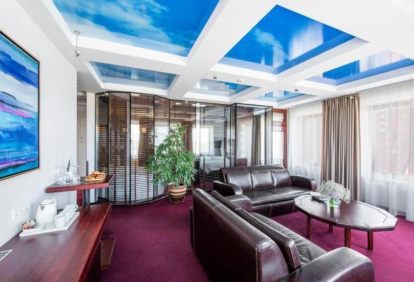 סוויטה מלכותית, Amberton Hotel Klaipeda
