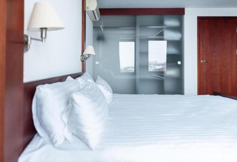 סוויטה דלוקס, Amberton Hotel Klaipeda