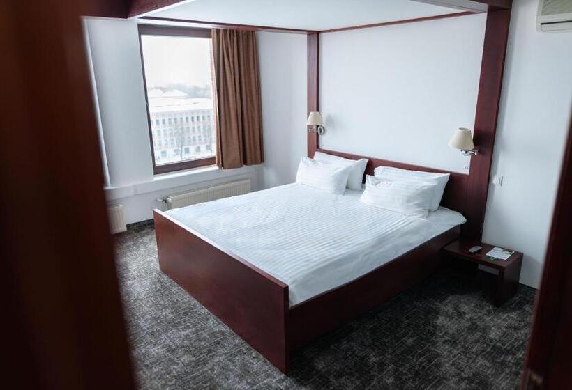 סוויטה דלוקס, Amberton Hotel Klaipeda