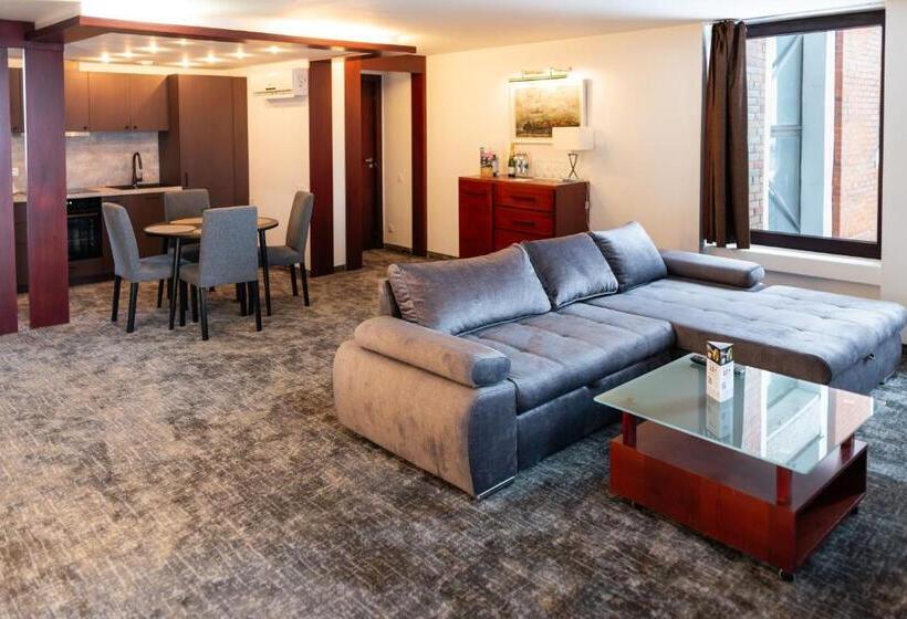 سوییت لوکس, Amberton Hotel Klaipeda