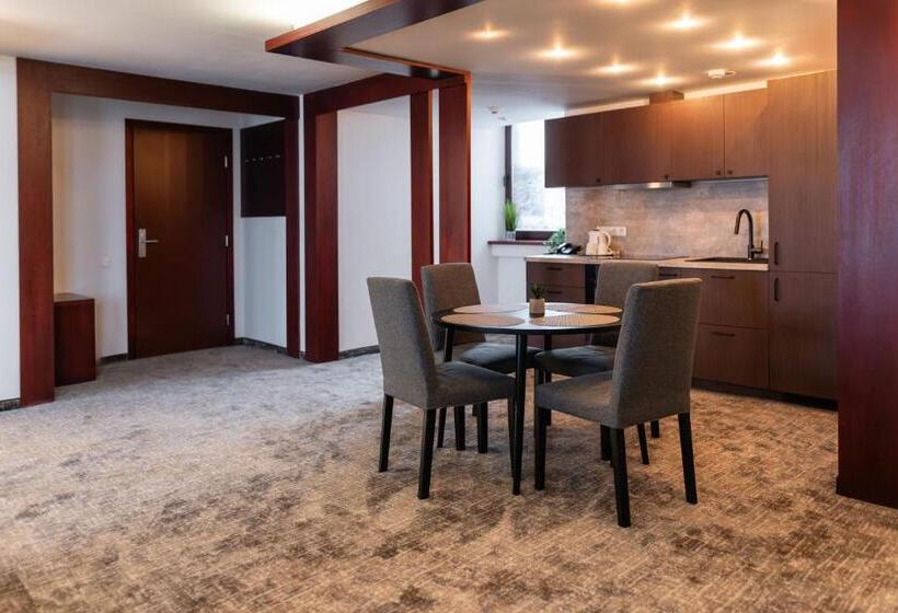 סוויטה דלוקס, Amberton Hotel Klaipeda