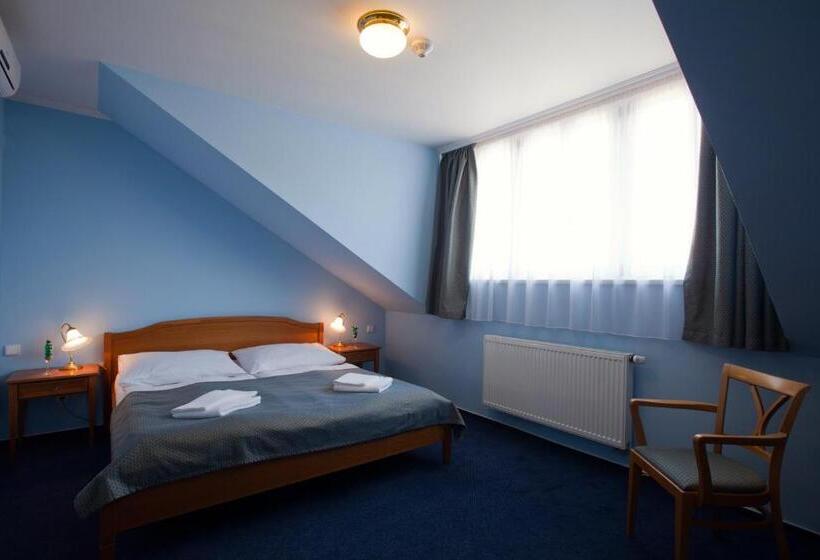 Quarto Superior, Anna