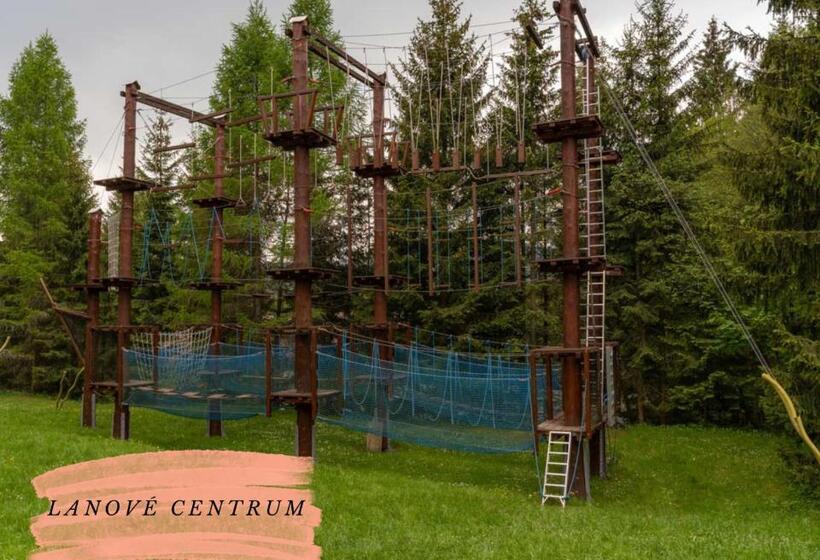 4인용 스탠다드 룸, Depandance Hotelu Kamzík