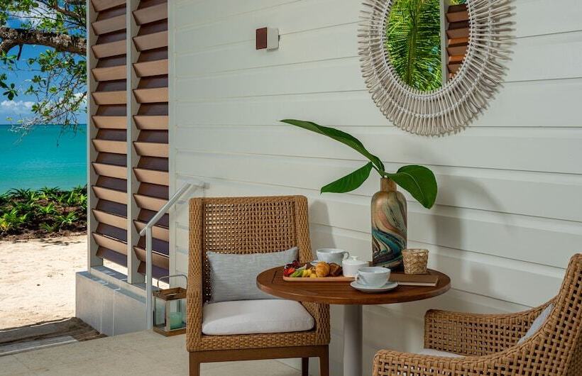 סוויטה נוף לים, Sandals Halcyon   All Inclusive Couples Only