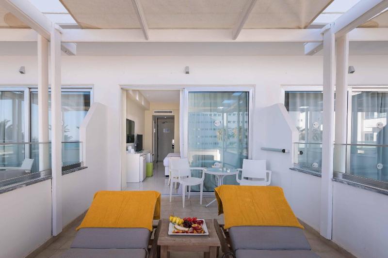 스탠다드 룸 측면 바다 전망, Tasia Maris Beach Hotel - Adults Only