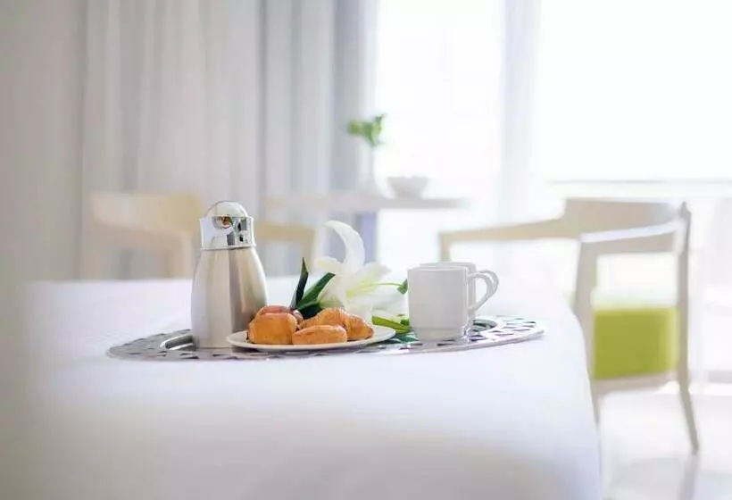 اتاق استاندارد با چشم‌انداز, Tasia Maris Beach Hotel - Adults Only
