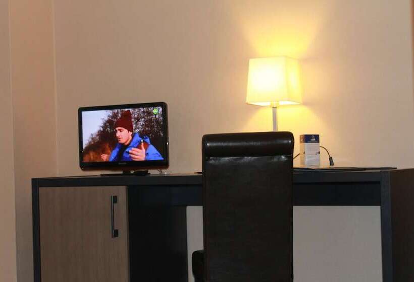 Номер Стандарт Трехместный, Castel De Pontalesse