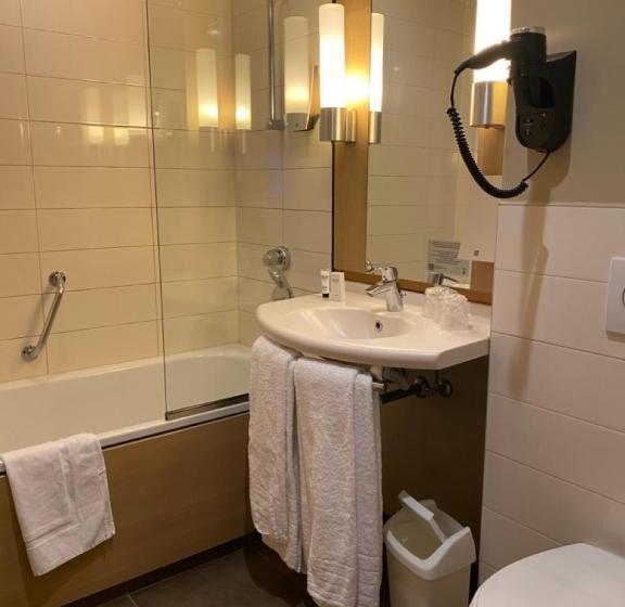 バルコニー付きスタンダードルーム, Castel De Pontalesse