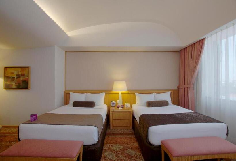 Номер Стандарт 2 Двуспальные Кровати, Crowne Plaza Hotel Mexico City North Tlalnepantla, An Ihg