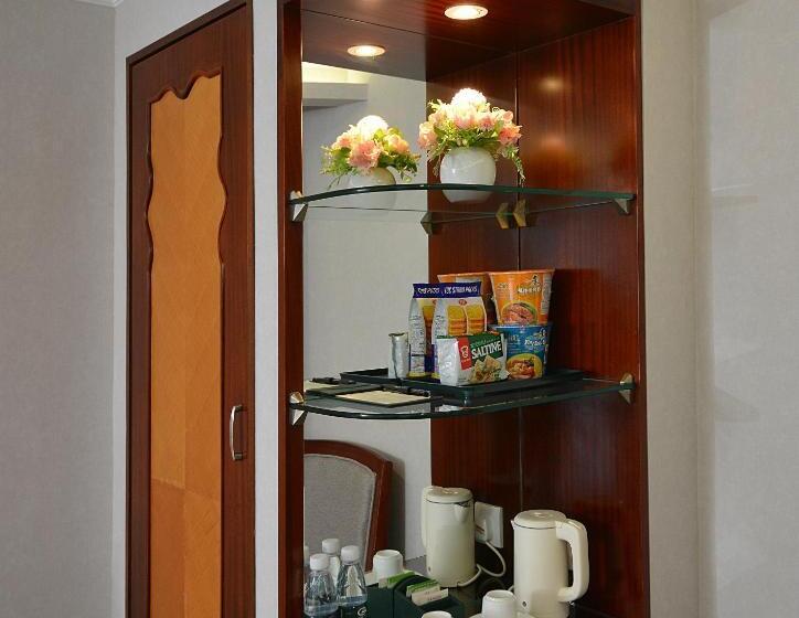 اتاق استاندارد, Guia