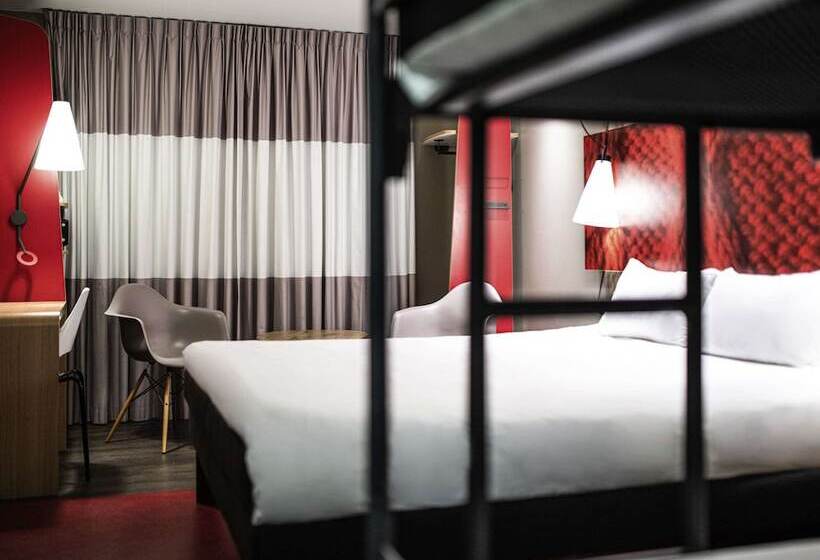 اتاق خانوادگی, Ibis Amsterdam Centre