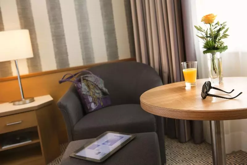 اتاق استاندارد با چشم‌انداز رودخانه, Ibis Amsterdam Centre