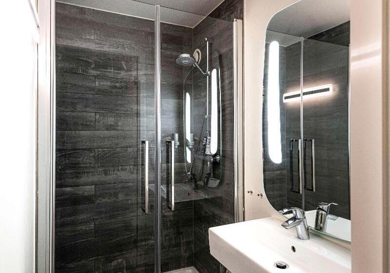 اتاق خانوادگی, Ibis Amsterdam Centre