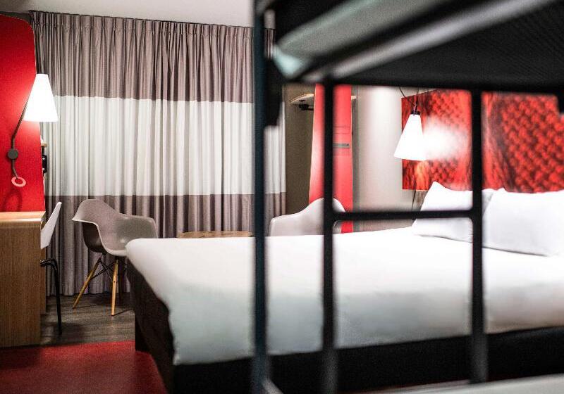 اتاق خانوادگی, Ibis Amsterdam Centre