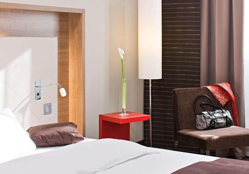 キングサイズベッドのスタンダードルーム, Mercure Hotel Stuttgart Airport Messe
