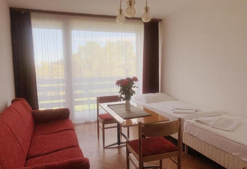 2 Bedrooms Apartment Lake View, Riviera Park