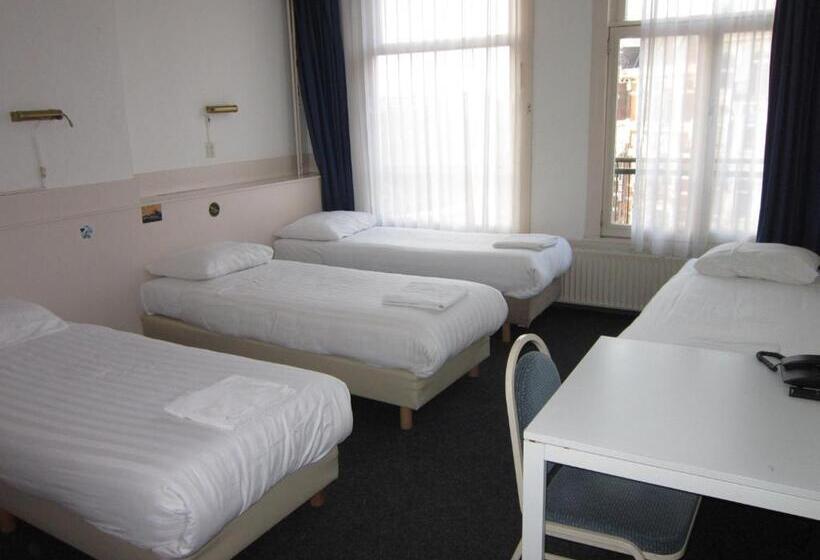 اتاق استاندارد چهار تخته, Titus City Centre