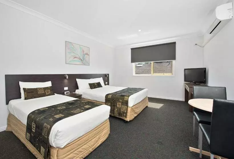 Standard Kolmen Hengen Huone, Comfort Hotel Dandenong