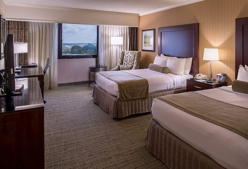 غرفه قياسيه سريرين مزدوجين, Crowne Plaza Hotel St. Louis Airport, An Ihg