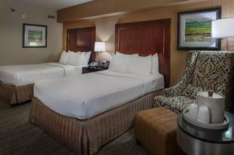 اتاق سوپریور, Crowne Plaza Hotel St. Louis Airport, An Ihg