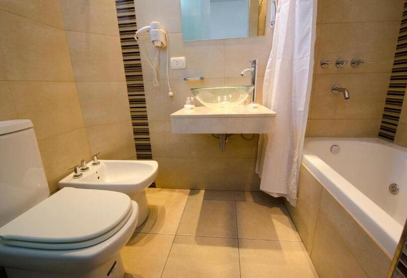 스탠다드 트리플 룸, Albertina Boutique