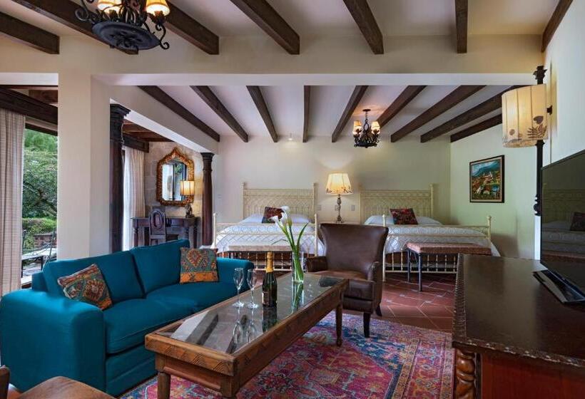 سوئیت جونیور با چشمانداز باغ, Atitlan