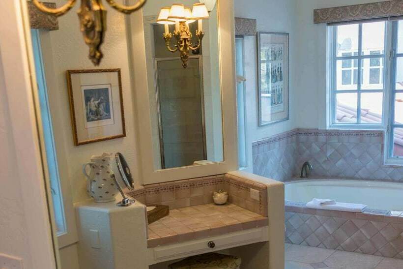 标准间带双人床, Château Du Sureau