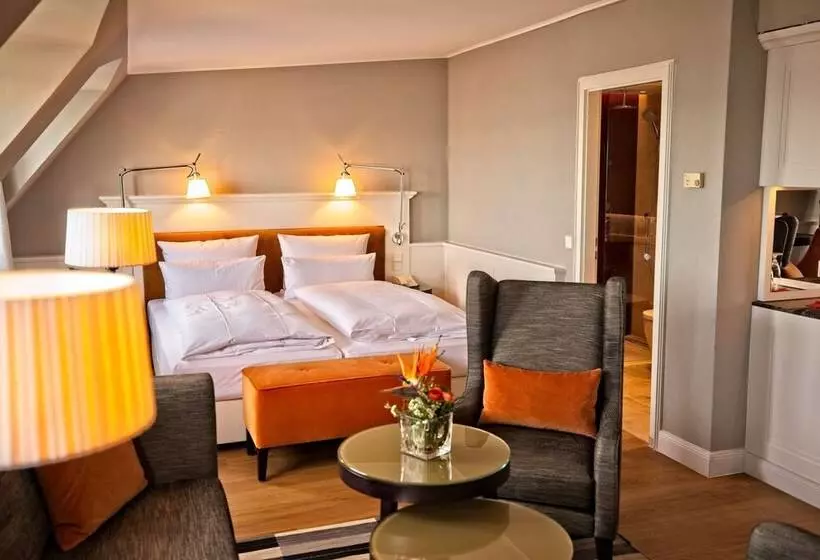 Superior-huone, Halm Konstanz