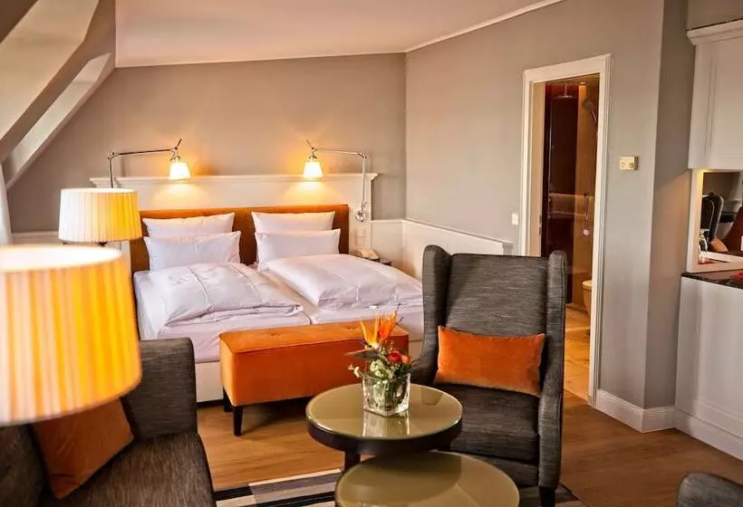 Superior-huone, Halm Konstanz