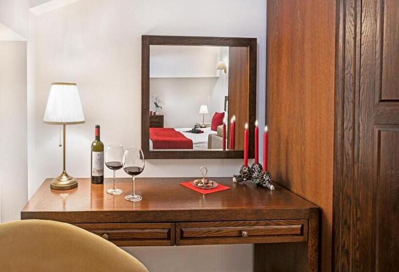 جناح جونيور, Yastrebets Wellness & Spa