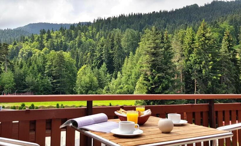 Полулюкс, Yastrebets Wellness & Spa