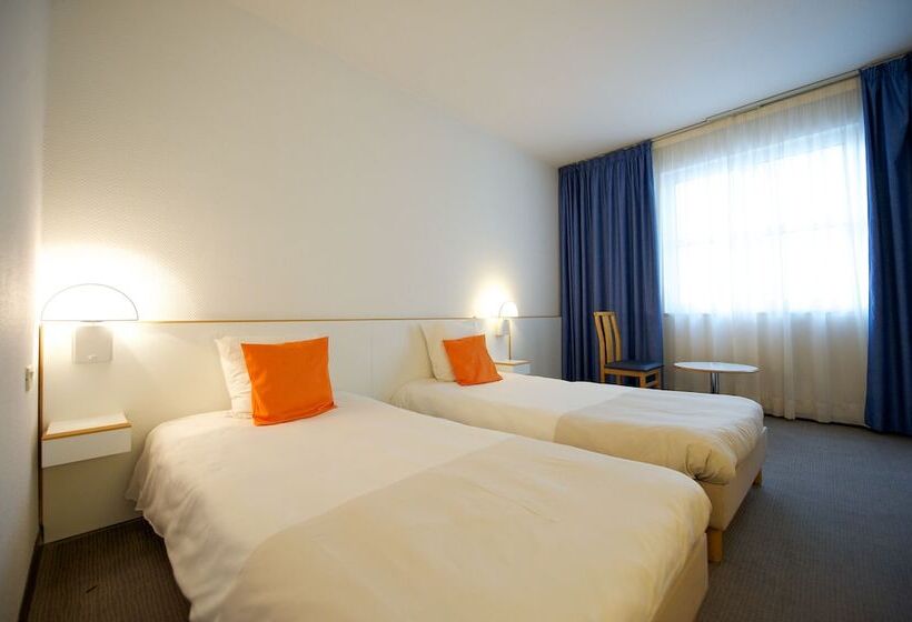 Номер Стандарт, Novotel Firenze Nord Aeroporto