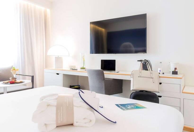 غرفة تنفيذية, Novotel Firenze Nord Aeroporto