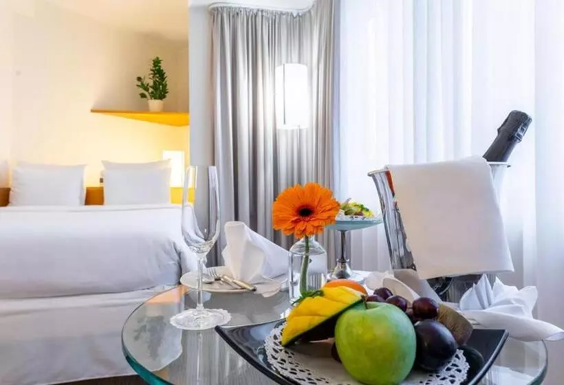 اتاق استاندارد یک نفره, Novotel Mainz