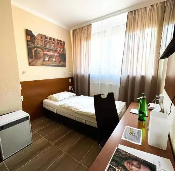 スタンダードシングルルーム, öreg Tó Hotel és Rendezvénytér