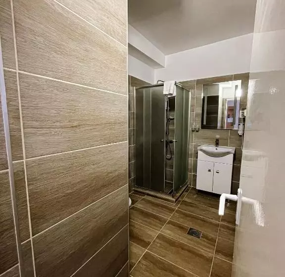 １ベッドルームアパートメント, öreg Tó Hotel és Rendezvénytér