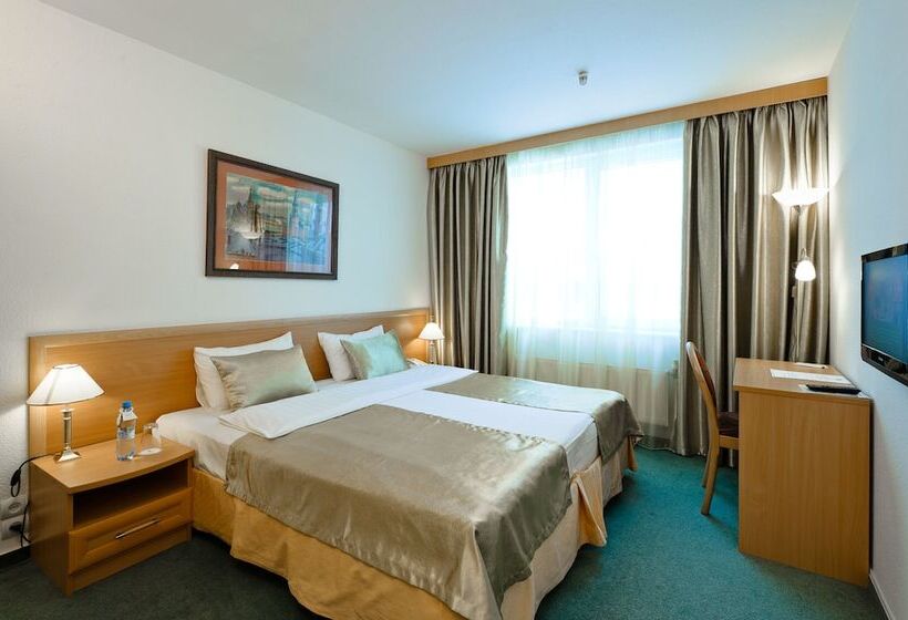 스탠다드 룸, Art