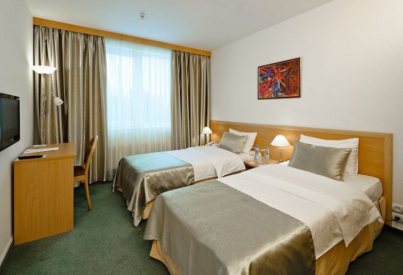 스탠다드 룸, Art