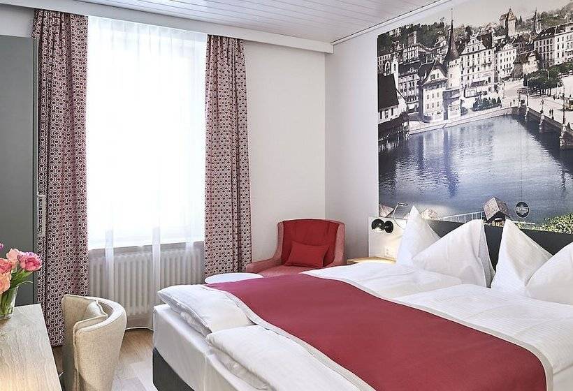 غرفة قياسية, Central Luzern